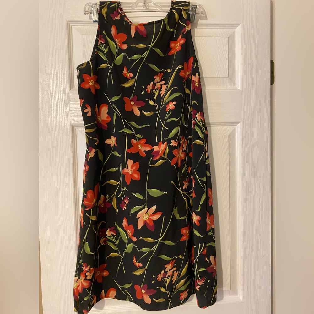 XL women’s floral print dress